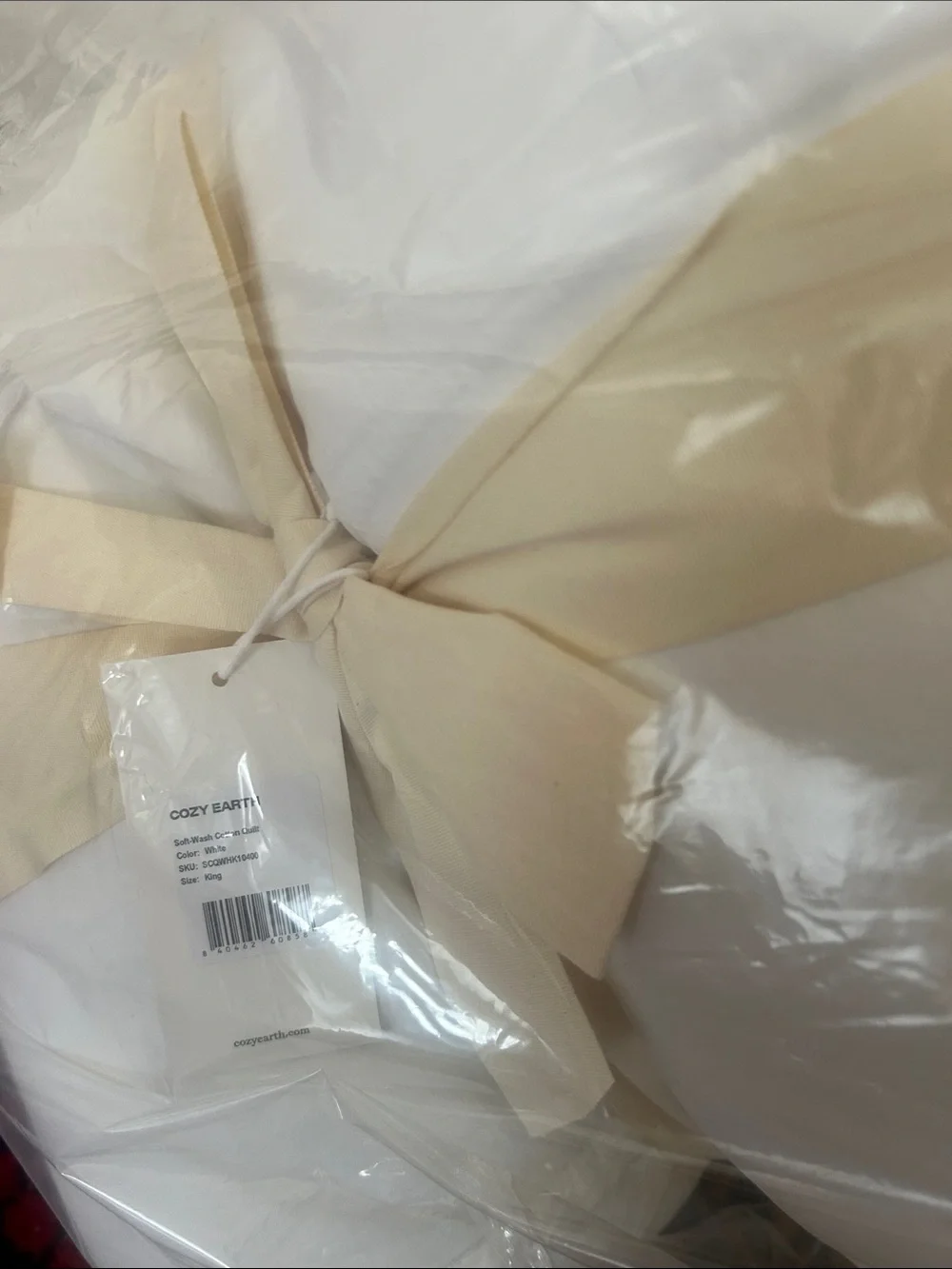 NWT Cozy Earth Soft-Wash Cotton Quilt in White King